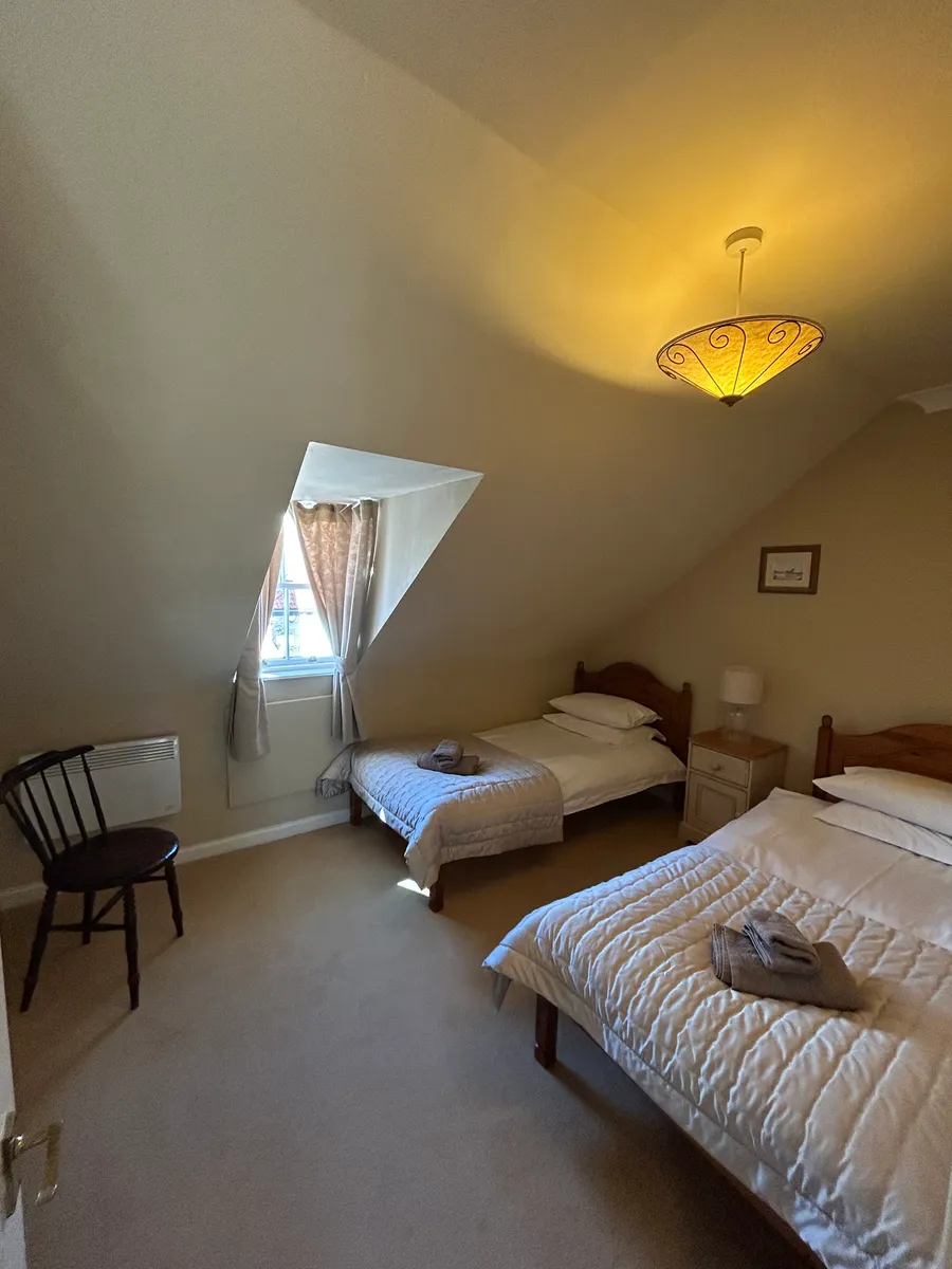 Bedroom 1 with twin beds